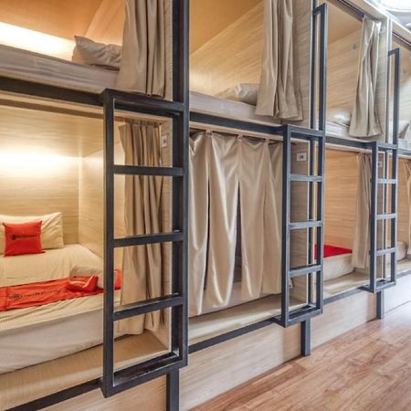Reddoorz Hostel Near Stadion Mandala Krida Yogya يوغياكارتا المظهر الخارجي الصورة