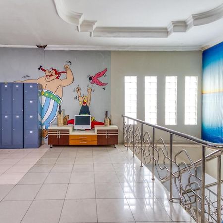 Reddoorz Hostel Near Stadion Mandala Krida Yogya يوغياكارتا المظهر الخارجي الصورة